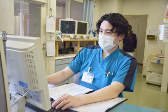 望月　豊史さん